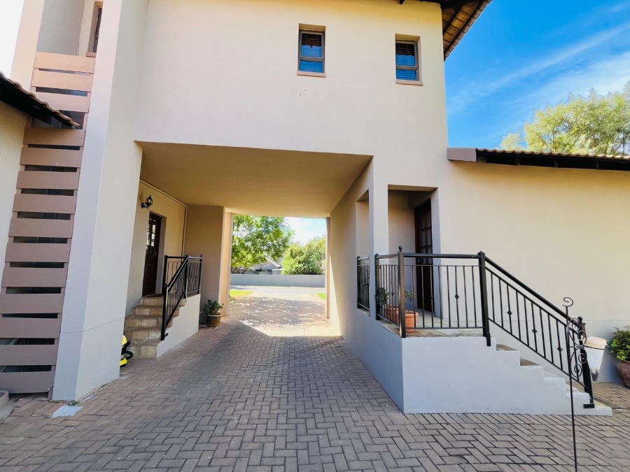 4 Bedroom Property for Sale in Woodland Hills Free State
